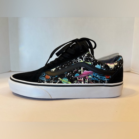 Vans Glow-in-the-dark psychedelic space sneakers size 7.5 NWT - Picture 5 of 12